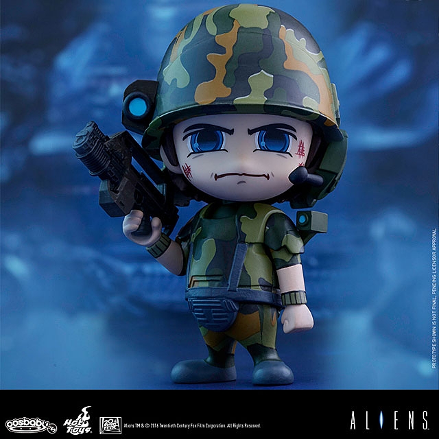 Hot Toys Aliens - Alien Warrior and USCM Cosbaby (S) Collectible Set