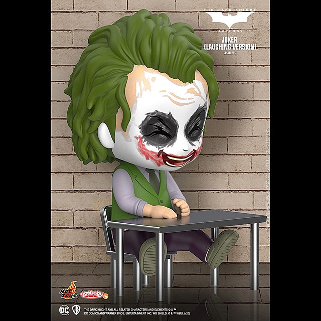 Hot Toys Batman The Dark Knight - Joker (Laughing Version) Cosbaby (S)  Bobble-Head
