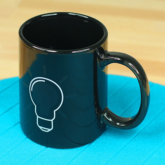 Light Bulb Heat-Sensitive Mug