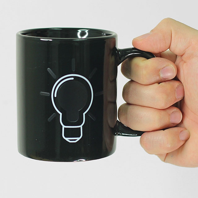 Light Bulb Heat-Sensitive Mug