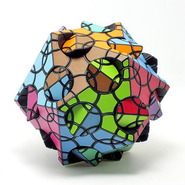 Clover Icosahedron D1 IQ Brick