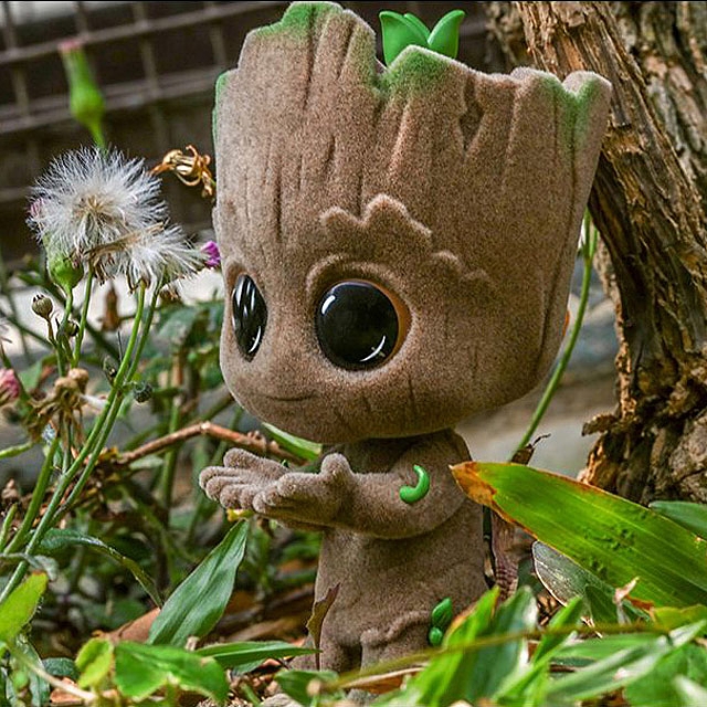 Hot Toys Guardian of the Galaxy Vol. 2 - Groot Velvet Hair Version Cosbaby (S) Bobble-Head