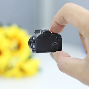 The Mini Camera with LED Flash