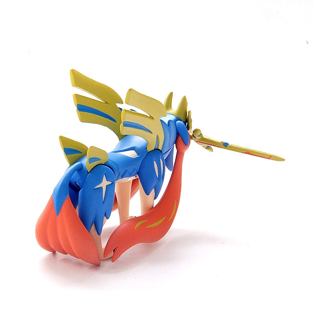 TAKARA TOMY Pokemon ZACIAN & ZAMAZENTA Figure Set of 2