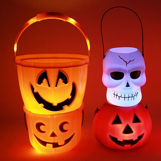 Skull Halloween Pail Orange