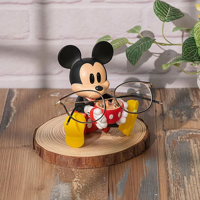 infoThink Mickey Mouse Figure Holder for Apple Watch