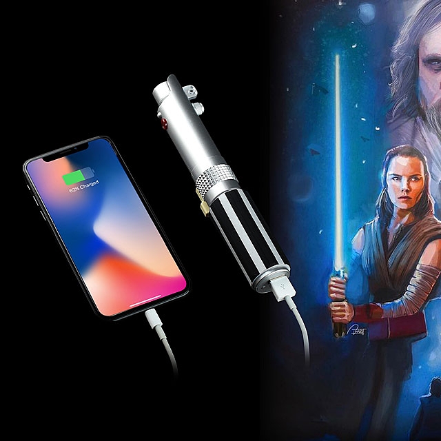 Star Wars Lightsaber Portable Battery Charger with Laser Pointer (6000mAh)